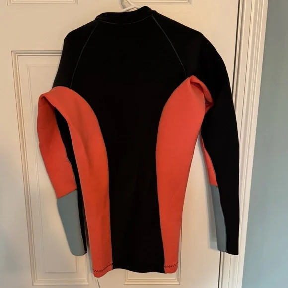 Rip Curl Black Wetsuit g-bomb front half zip jacket - Picture 5 of 9